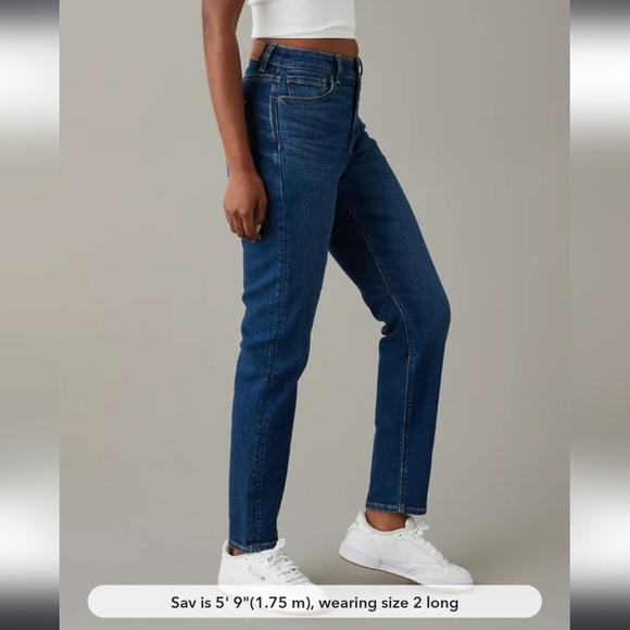 American Eagle Mom Jean stretch size 2 short - Picture 1 of 11